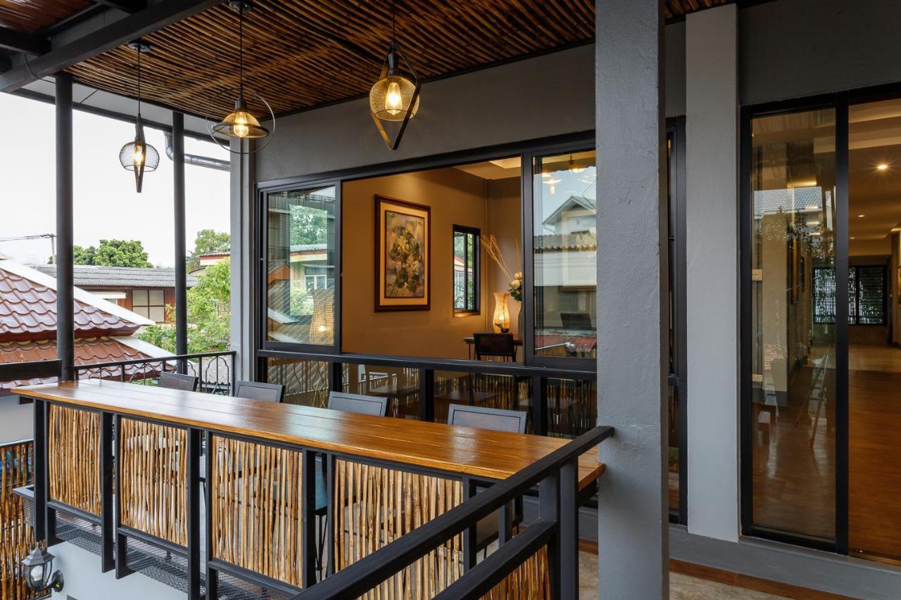 Hostel One Art&Gallery Chiang Mai Exterior foto